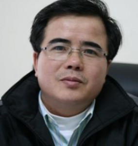 Luật sư bất đồng chính kiến Lê Quốc Quân  bị đưa ra xét xử ngày 2/10.