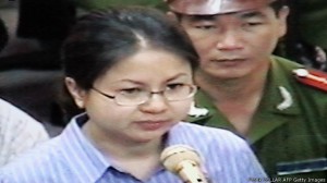 Bà Lê Thị Công Nhân bị kết án tù hồi năm 2007, với lệnh quản chế ba năm sau khi ra tù