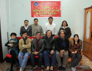 Hanoi-based bloggers at a meeting of IJAVN in early 2015